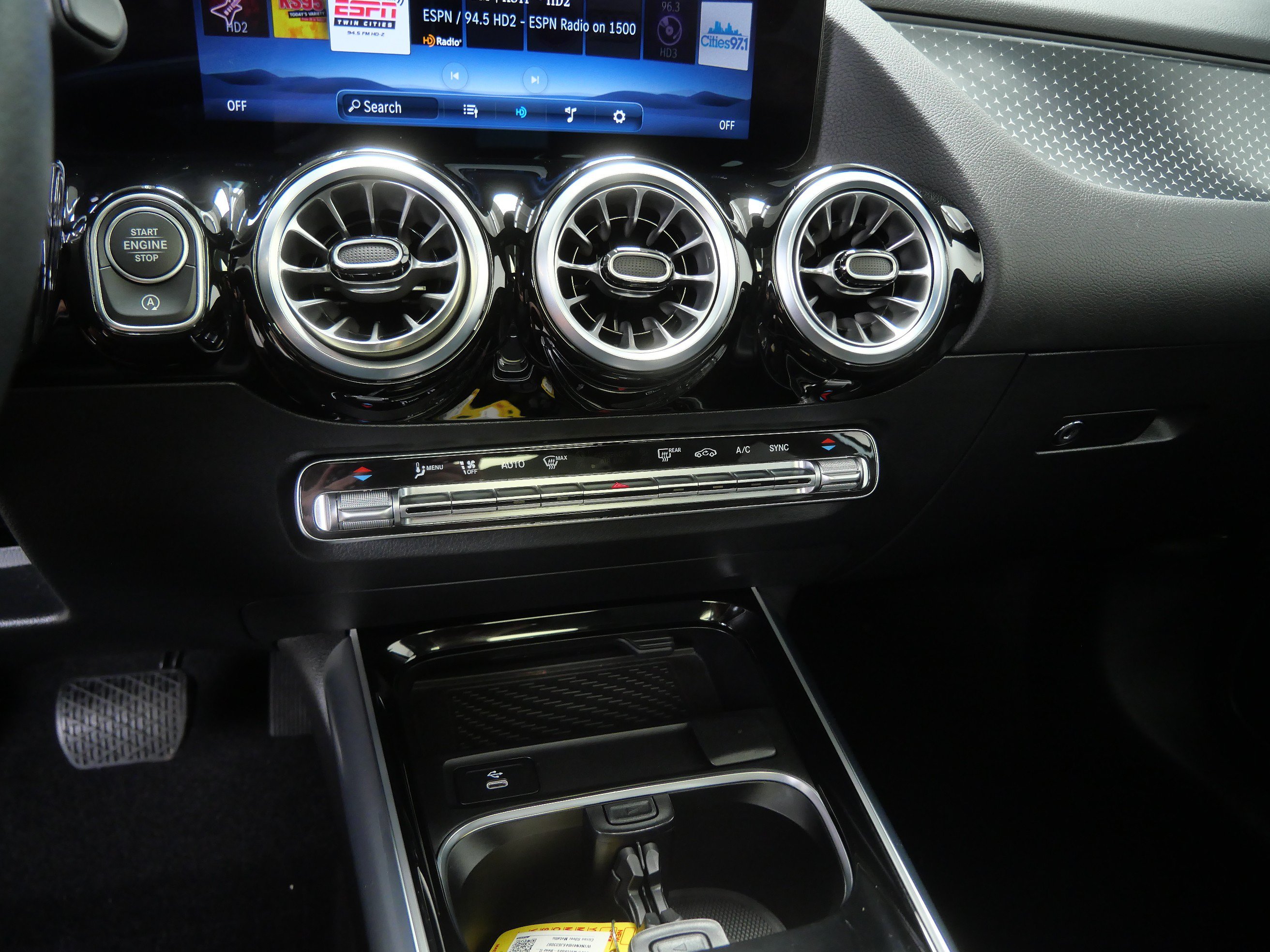 Certified 2025 Mercedes-Benz GLA 250 4MATIC image 21