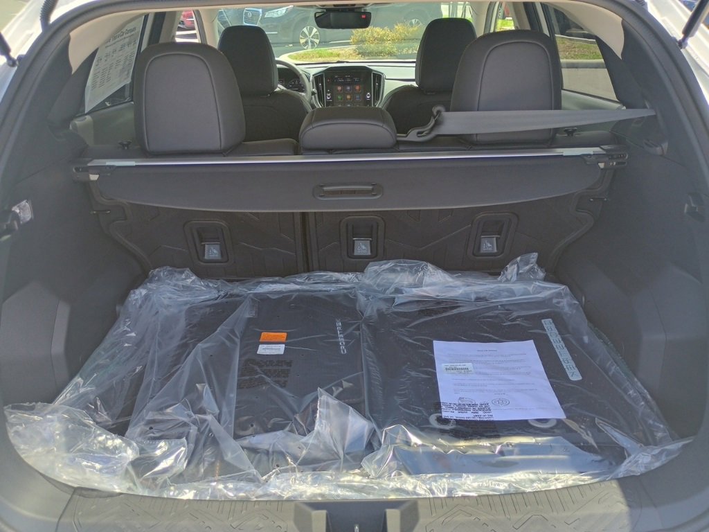 New 2025 Subaru Crosstrek 2.5i Limited w/ Popular Package #3A image 15