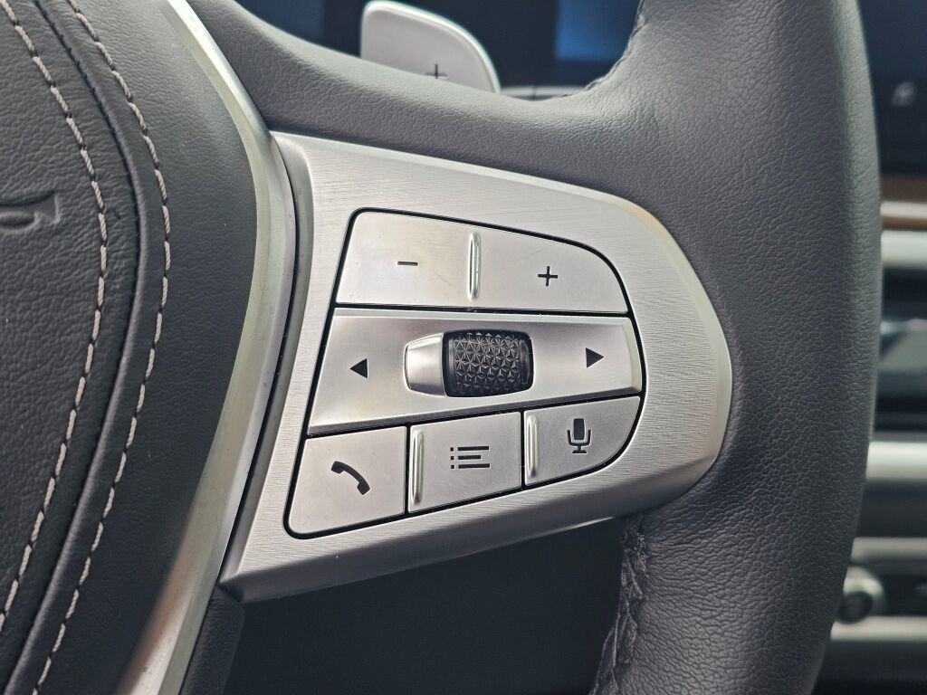 Used 2026 BMW X7 xDrive40i image 36