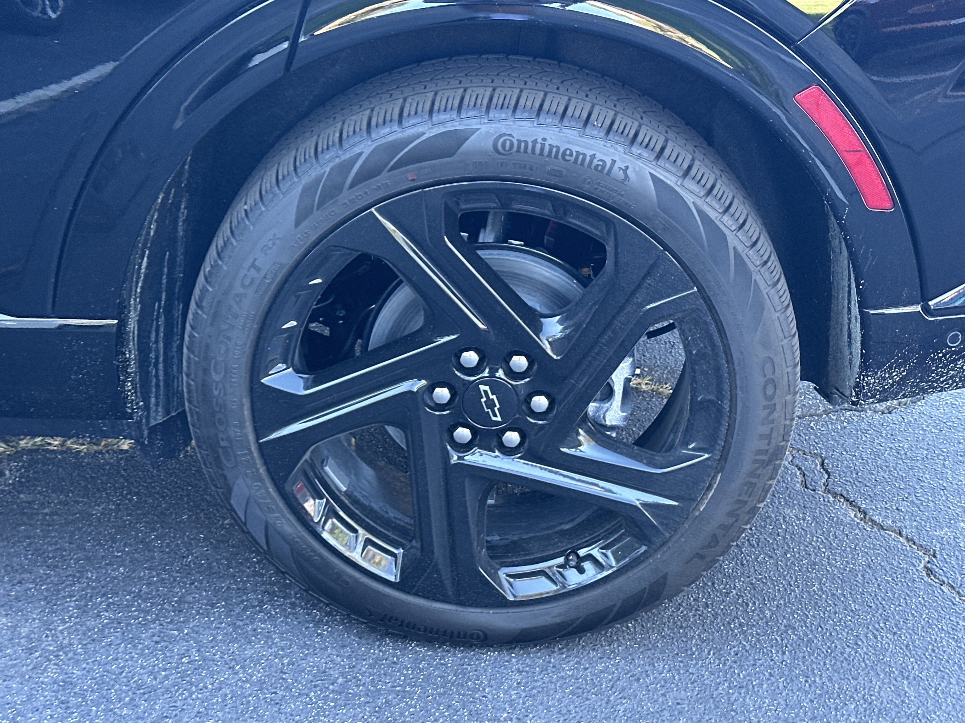 New 2025 Chevrolet Equinox EV RS w/ Active Safety Package 3 image 18