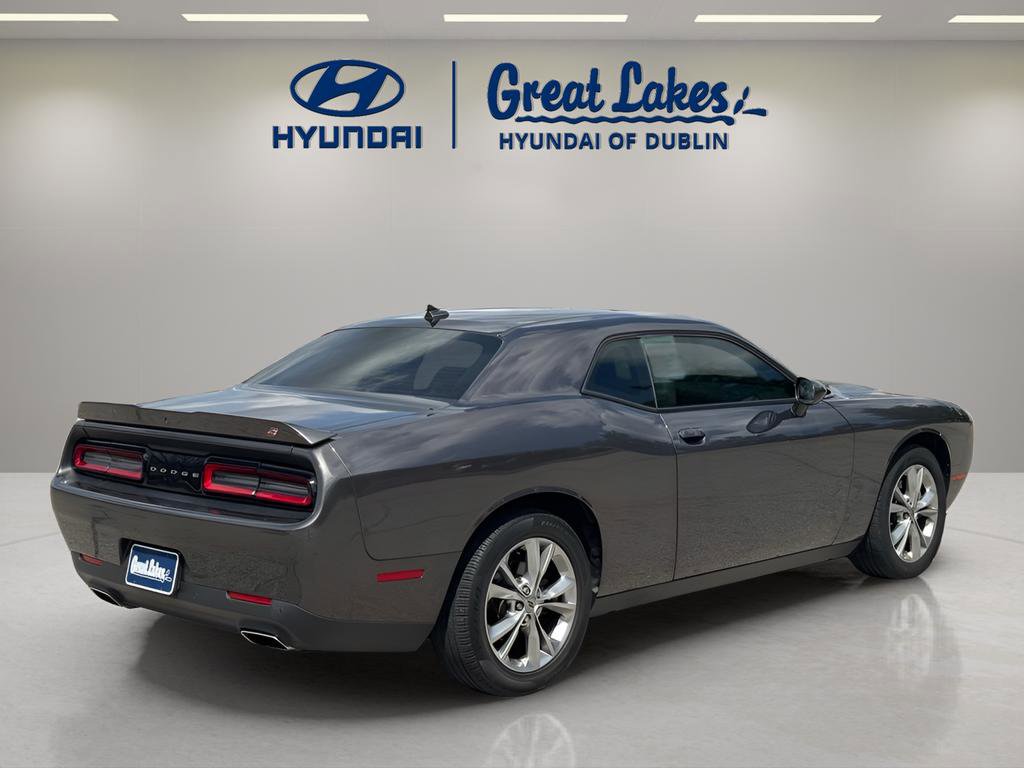 Used 2021 Dodge Challenger SXT w/ Driver Convenience Group image 5