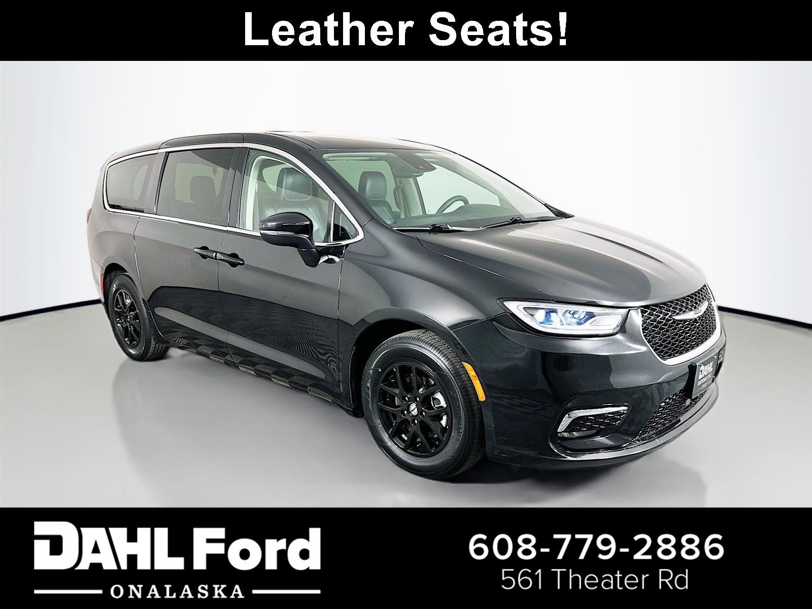 Used 2023 Chrysler Pacifica Touring-L