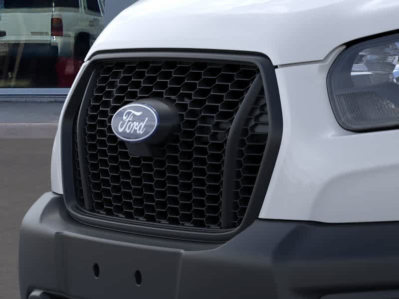 New 2026 Ford Transit 250 148 Medium Roof RWD image 17