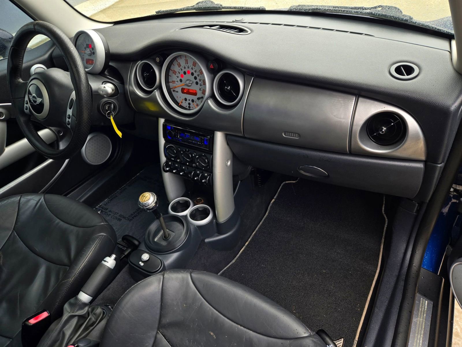 Used 2004 MINI Cooper S image 2