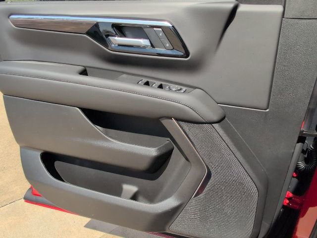 New 2026 Chevrolet Suburban LS RWD image 14
