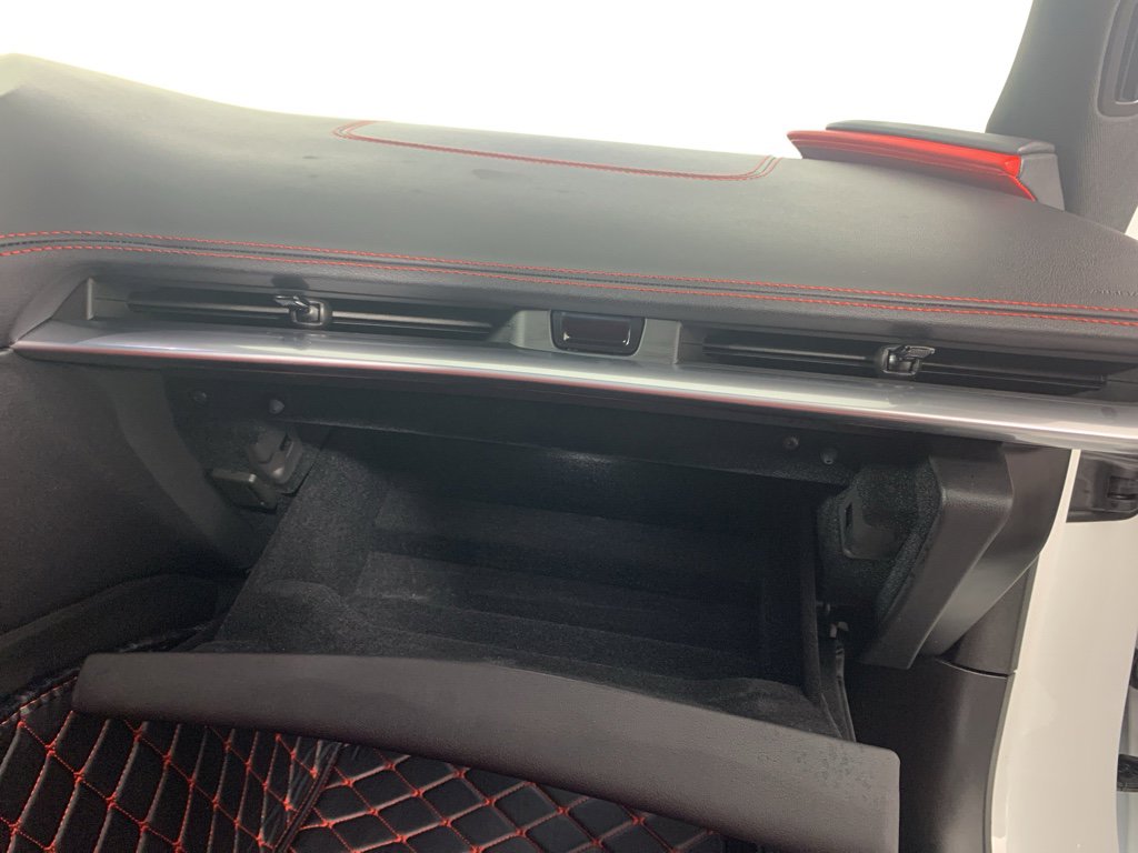 Used 2021 Chevrolet Corvette Stingray Preferred Cpe w/ 2LT image 39