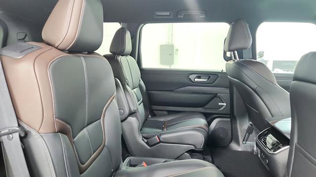 New 2026 Nissan Armada SL image 31