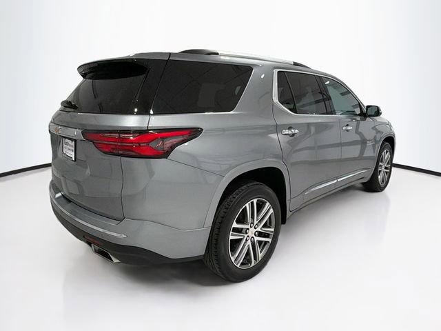 Used 2023 Chevrolet Traverse High Country image 7