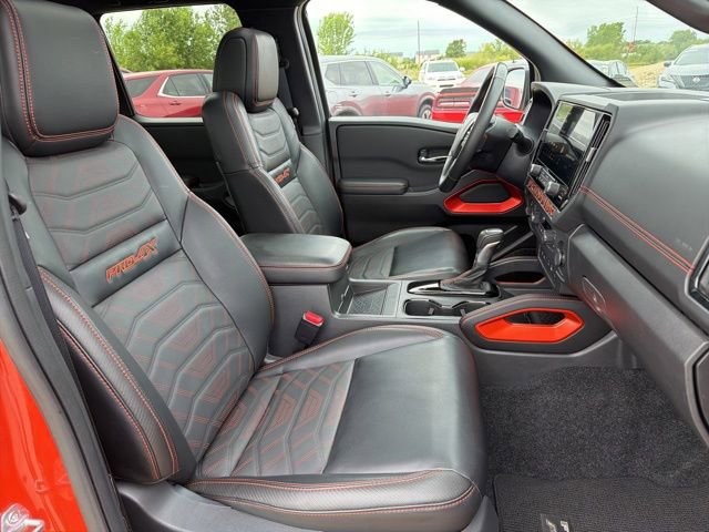 Used 2025 Nissan Frontier PRO-4X w/ Pro Premium Package AWD/4WD image 15