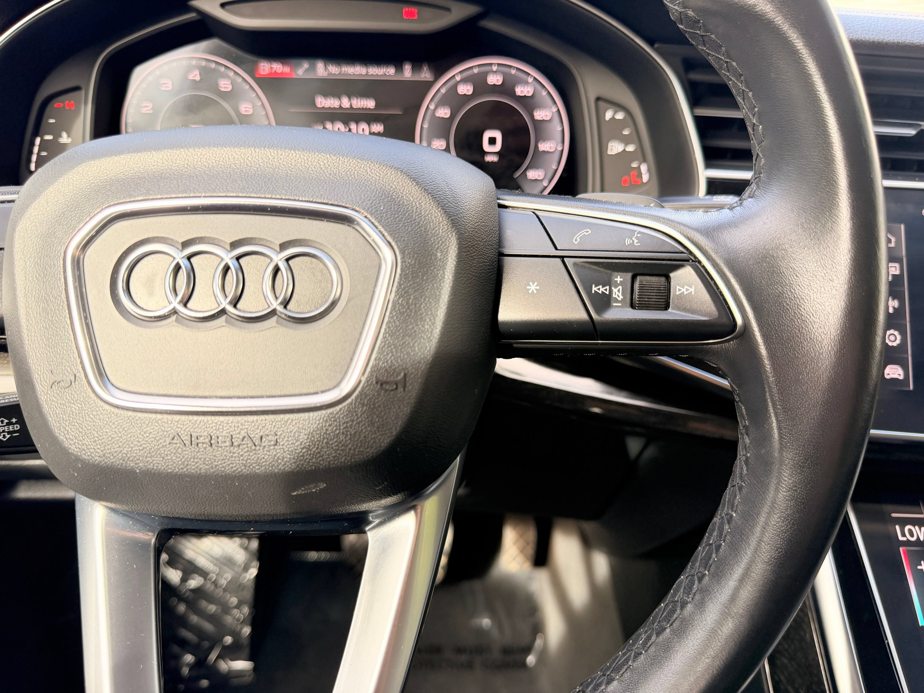 Used 2023 Audi Q7 2.0T Premium w/ Convenience Package AWD/4WD image 37