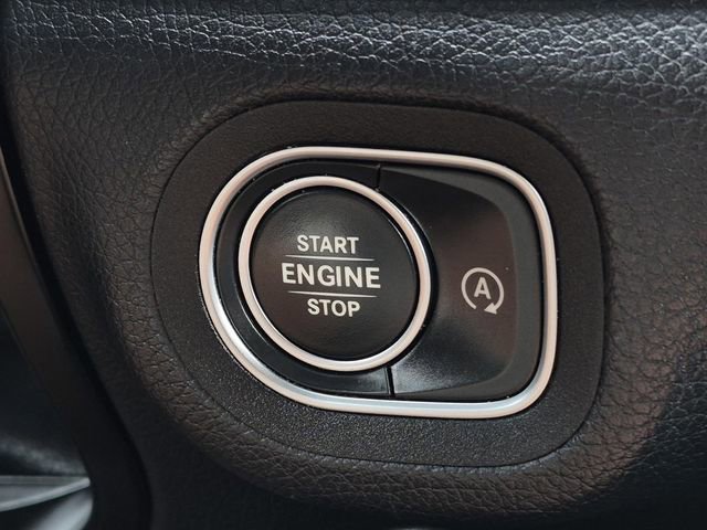 Used 2021 Mercedes-Benz GLS 450 4MATIC image 40