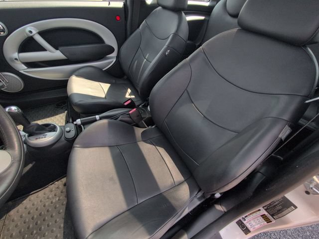 Used 2005 MINI Cooper Hardtop FWD image 12