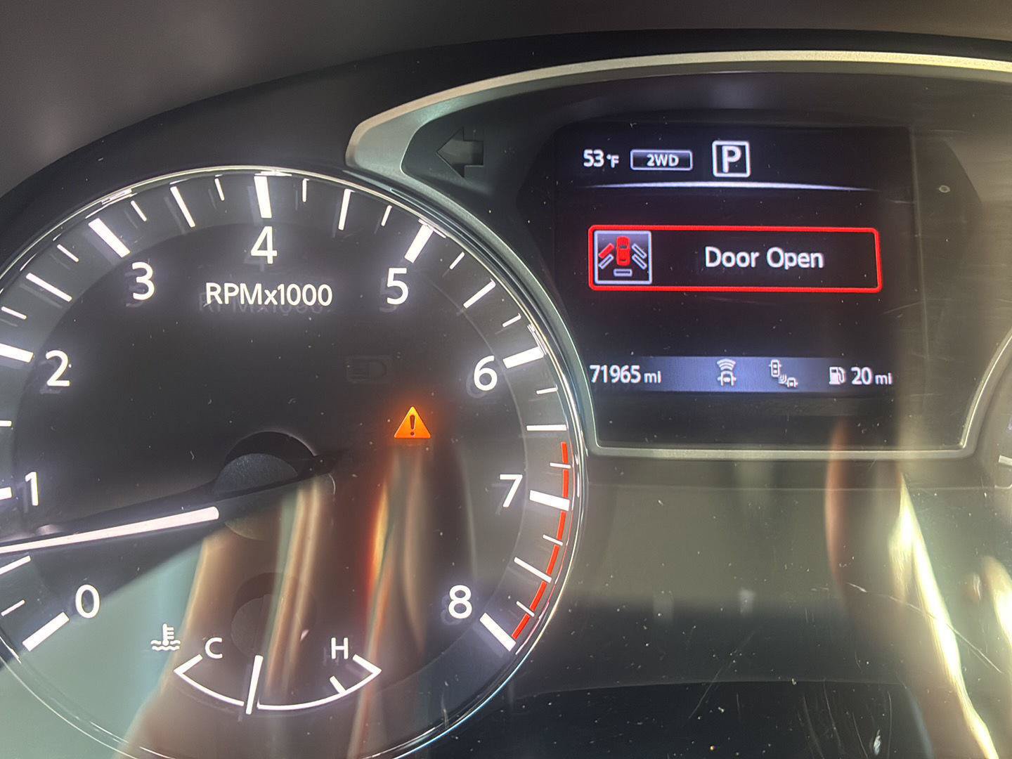 Used 2020 Nissan Pathfinder Platinum AWD/4WD image 16