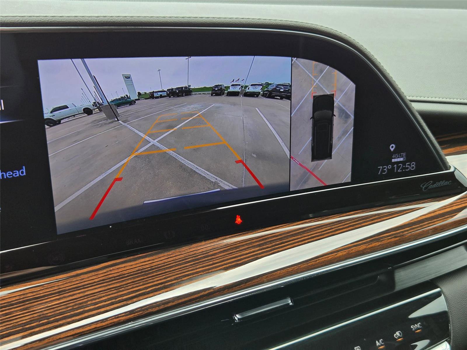 Used 2022 Cadillac Escalade Premium Luxury AWD/4WD image 19