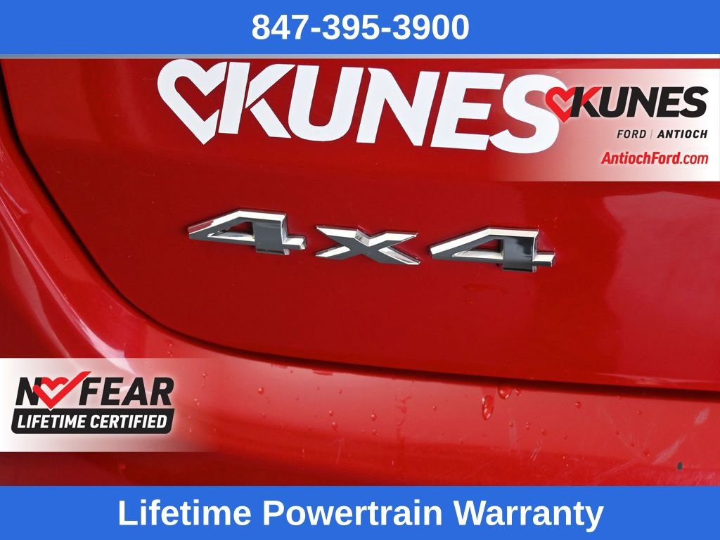 Used 2024 Jeep Compass Latitude w/ Altitude Special Edition image 14