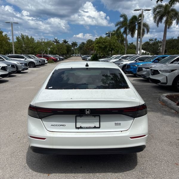 Used 2025 Honda Accord SE image 8