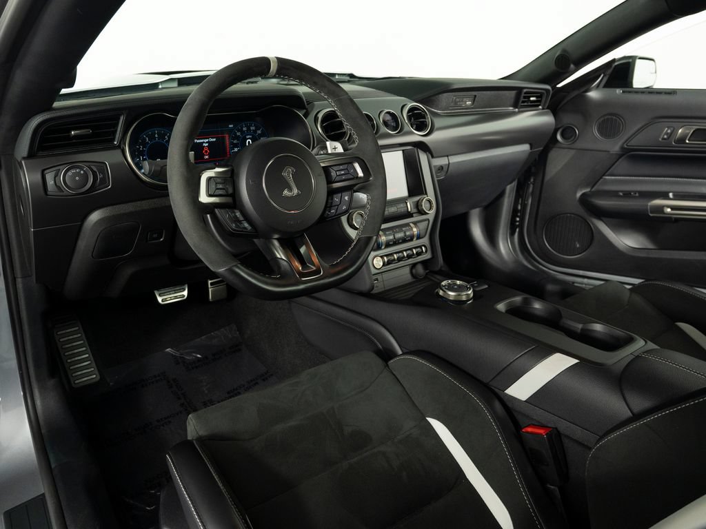 Used 2021 Ford Mustang Shelby GT500 w/ Handling Package RWD image 15