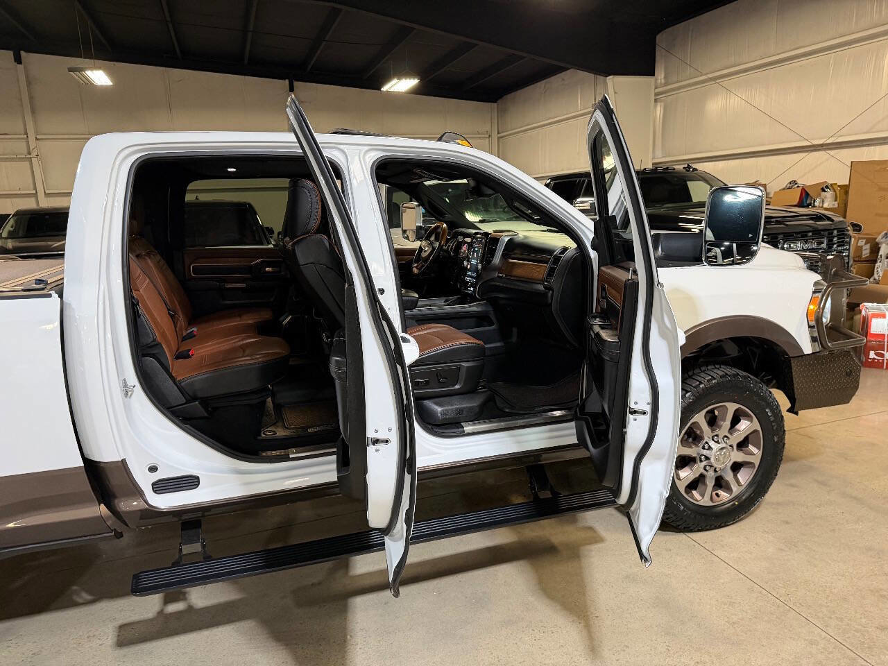 Used 2019 RAM 2500 Limited image 81