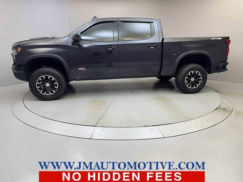Used 2022 Chevrolet Silverado 1500 ZR2 image 2