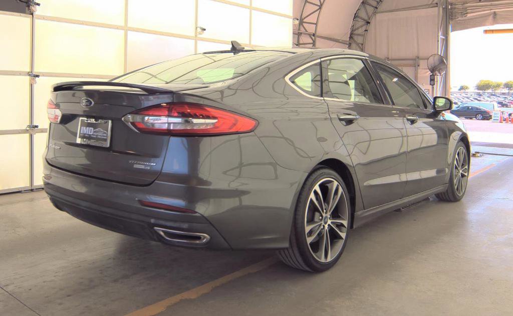 Used 2019 Ford Fusion Titanium image 5