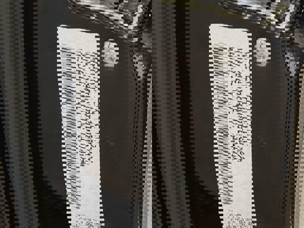 Used 2024 Chrysler Pacifica Touring-L image 29