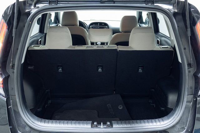 Used 2023 Kia Soul LX w/ LX Technology Package image 8