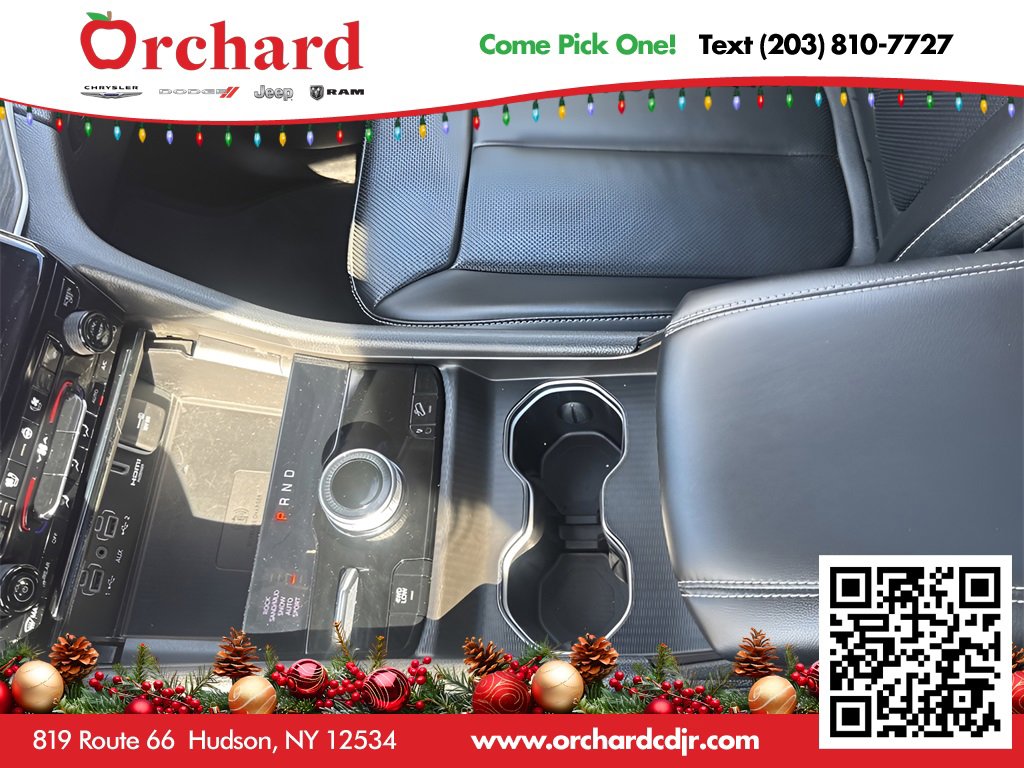 Used 2023 Jeep Grand Cherokee 4WD 4xe w/ Luxury Tech Group II image 34