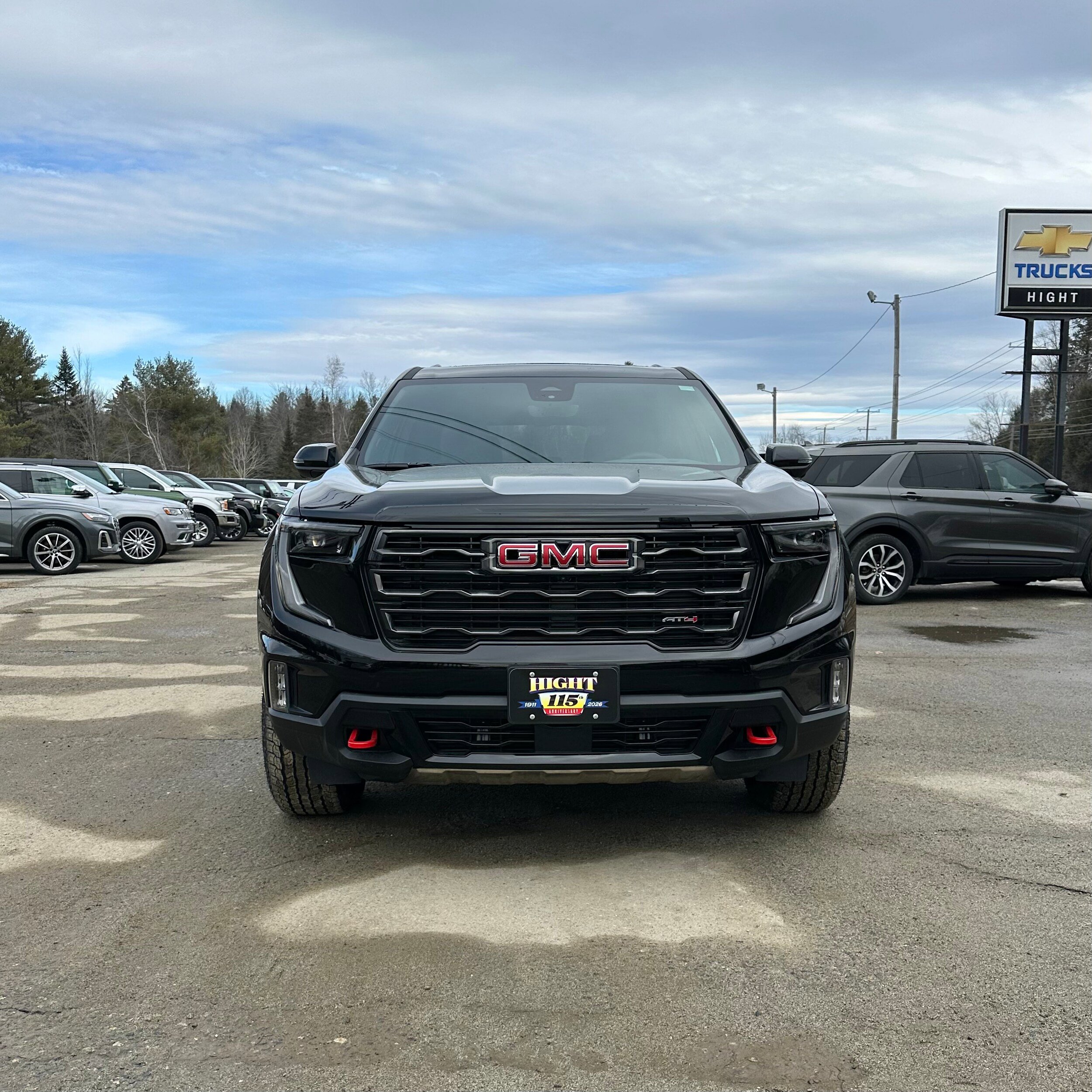 New 2026 GMC Acadia AT4 w/ Luxury Package AWD/4WD image 8