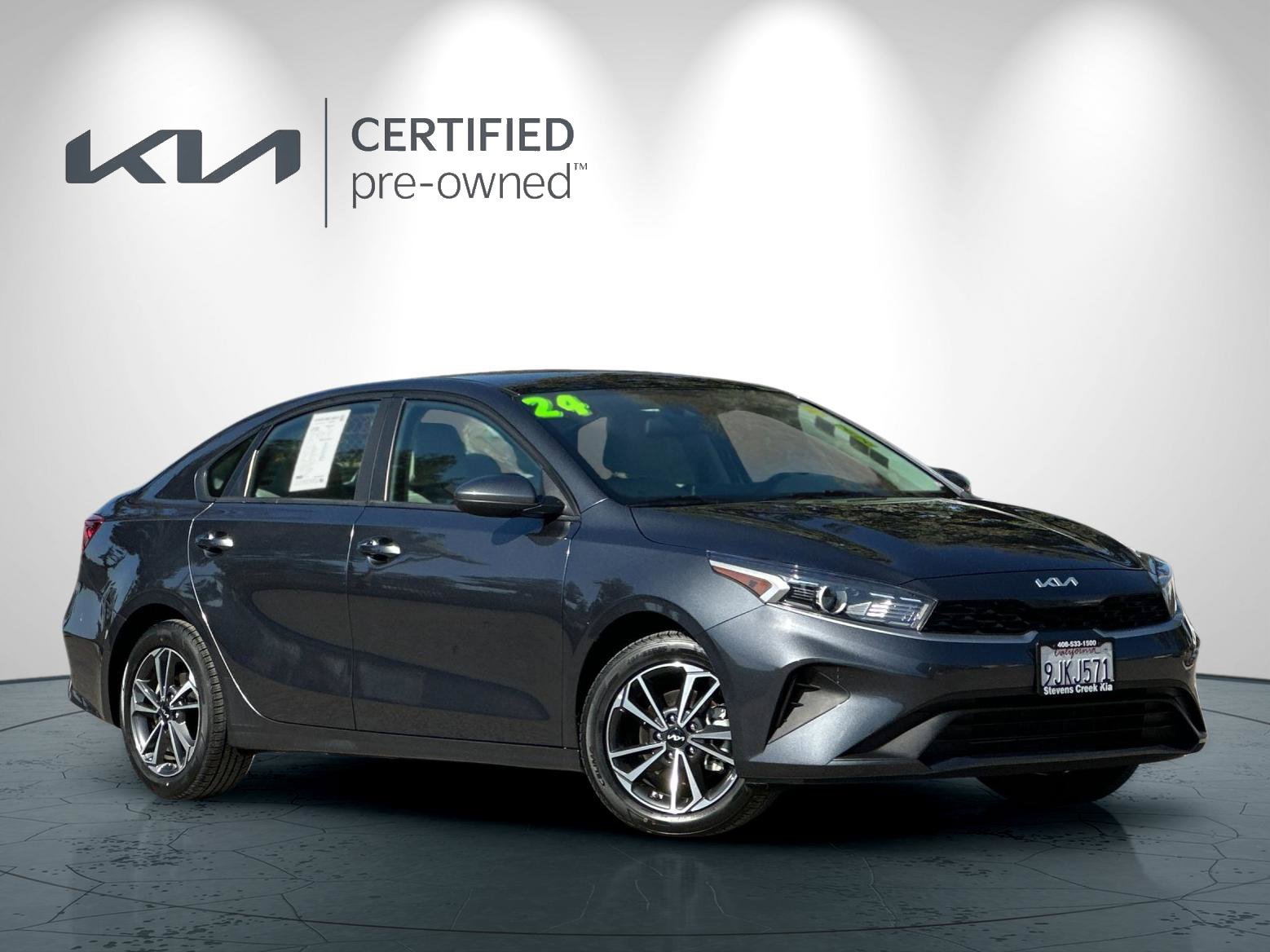 Certified 2023 Kia Forte LXS FWD image 2