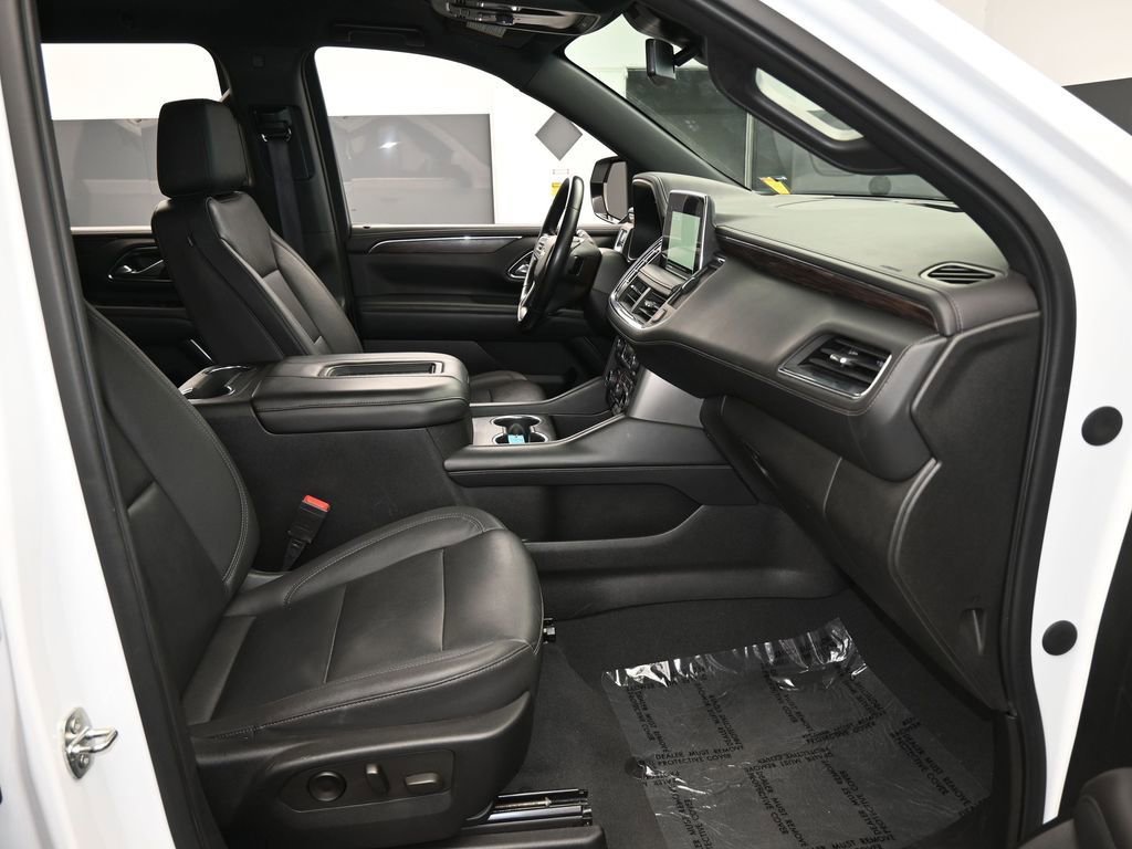 Used 2023 Chevrolet Suburban LT AWD/4WD image 39