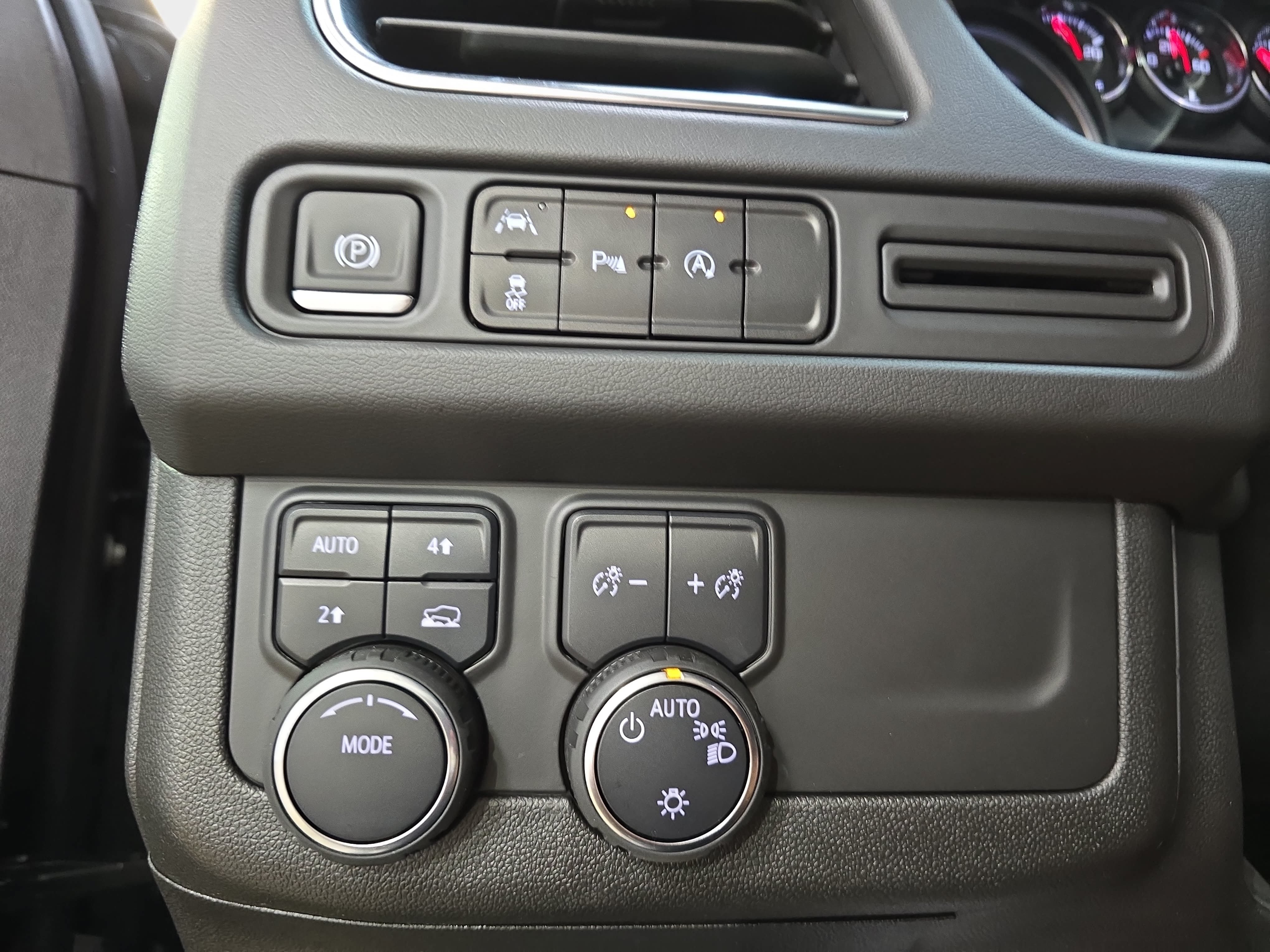 Used 2024 Chevrolet Tahoe LS w/ Driver Alert Package AWD/4WD image 23