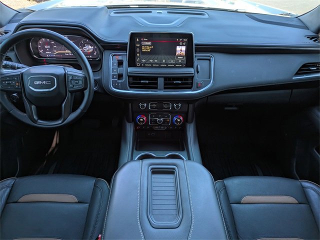 Used 2024 GMC Yukon AT4 w/ Technology Package image 18