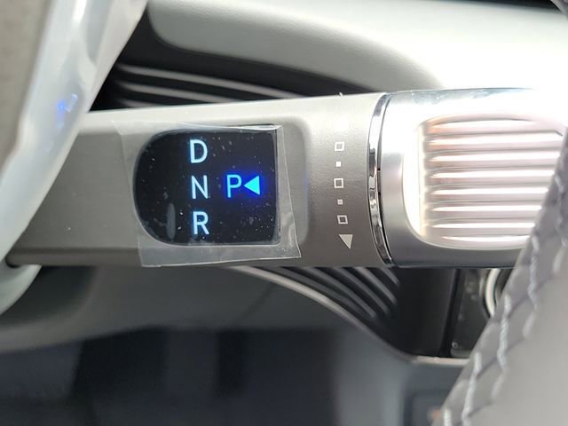 New 2026 Hyundai Ioniq 5 SE image 8