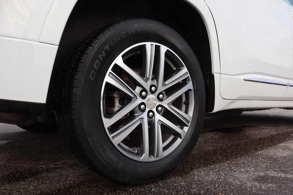 Used 2022 Chevrolet Traverse High Country image 40