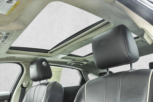 Used 2011 Jaguar XJ L RWD image 13