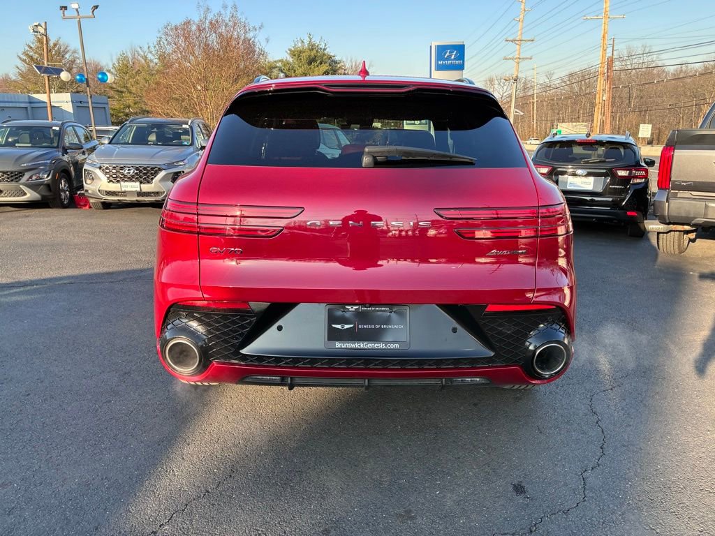 Used 2025 Genesis GV70 3.5T Sport image 6