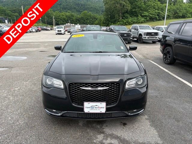 Used 2017 Chrysler 300 S RWD image 7