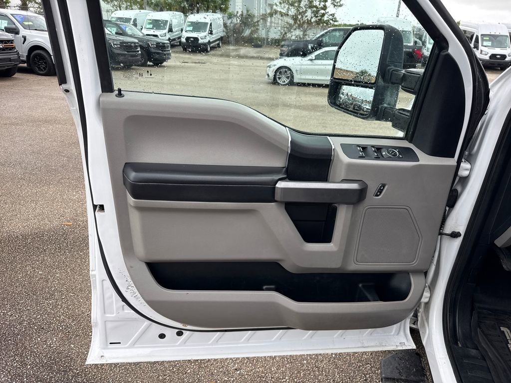 Used 2021 Ford F350 XLT image 10