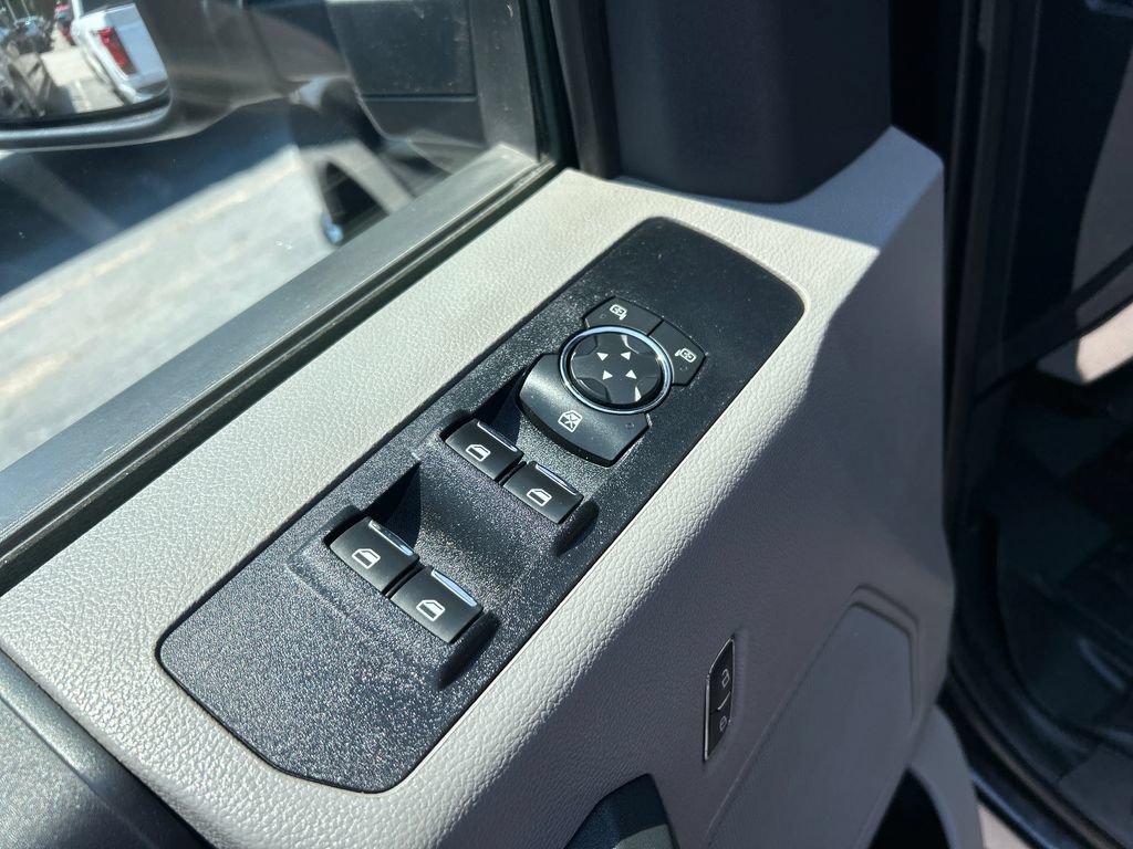 Used 2022 Ford F250 XL w/ STX Appearance Package AWD/4WD image 13