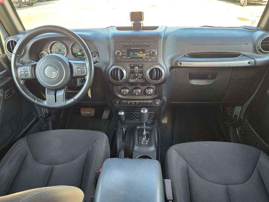 Used 2018 Jeep Wrangler Unlimited Sport S image 31