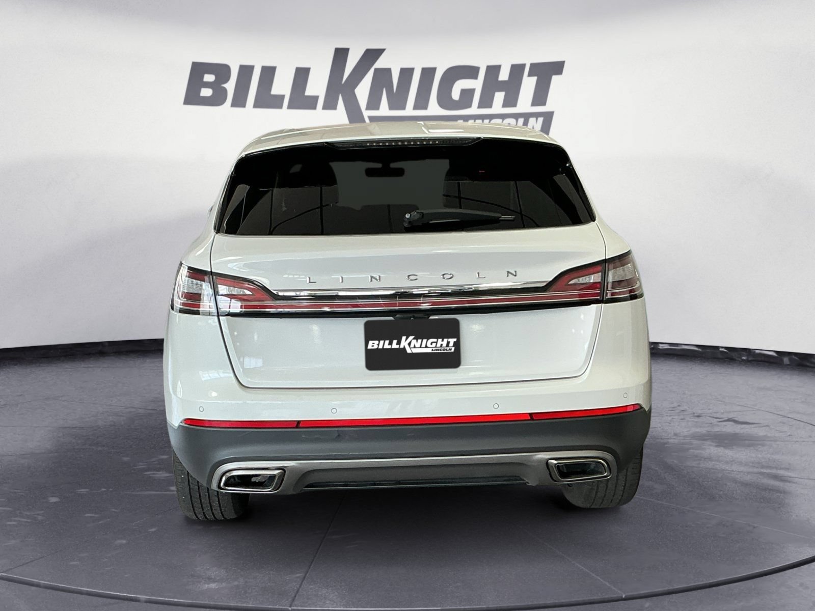 Certified 2023 Lincoln Nautilus Reserve AWD/4WD image 4