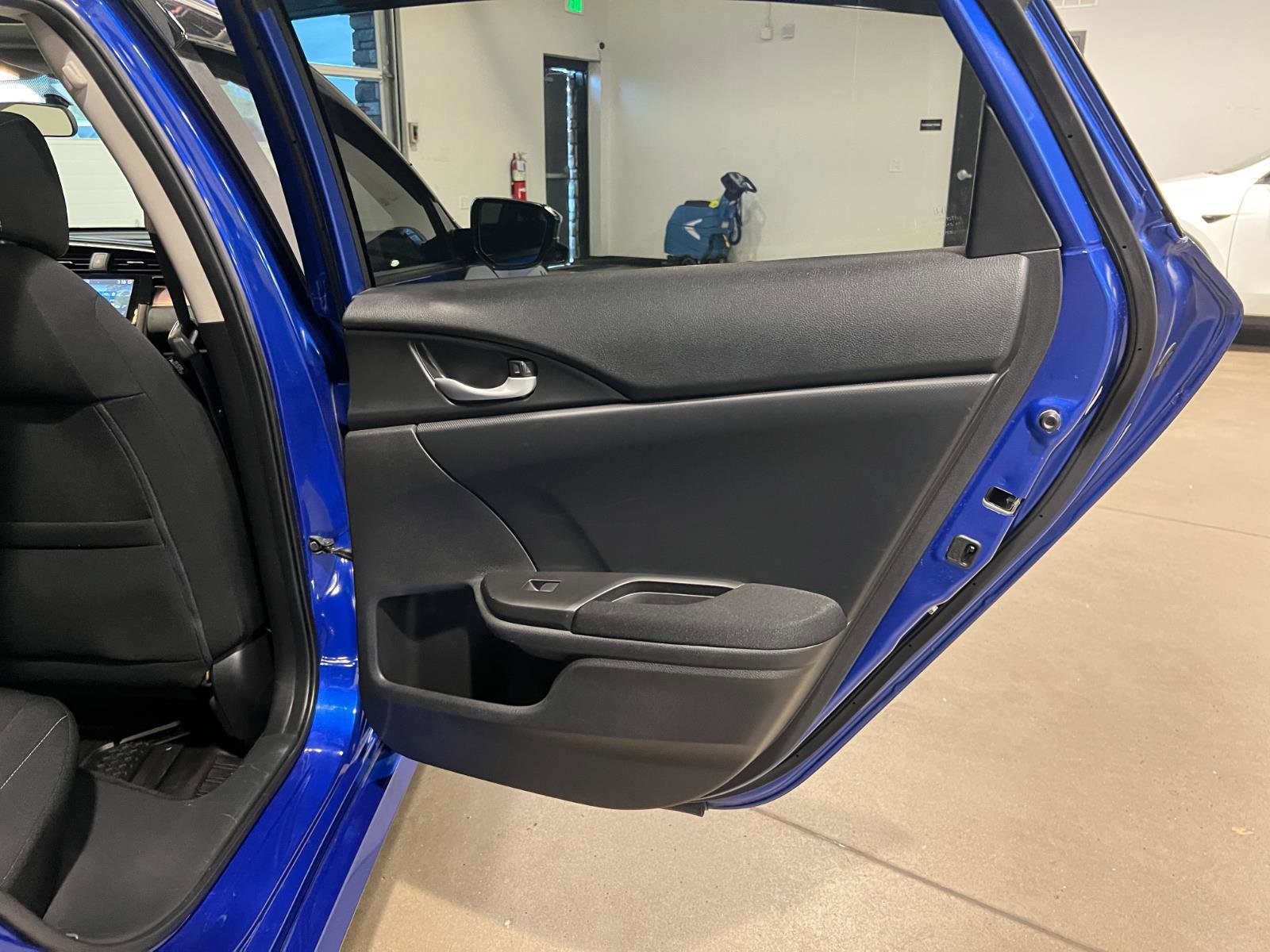 Used 2018 Honda Civic EX-T image 34