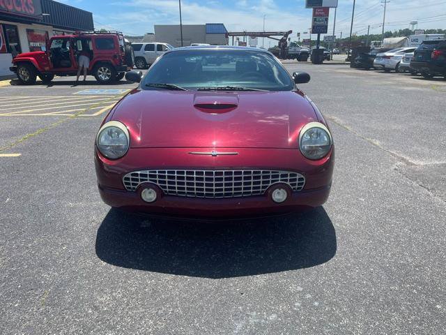 Used 2004 Ford Thunderbird RWD image 2