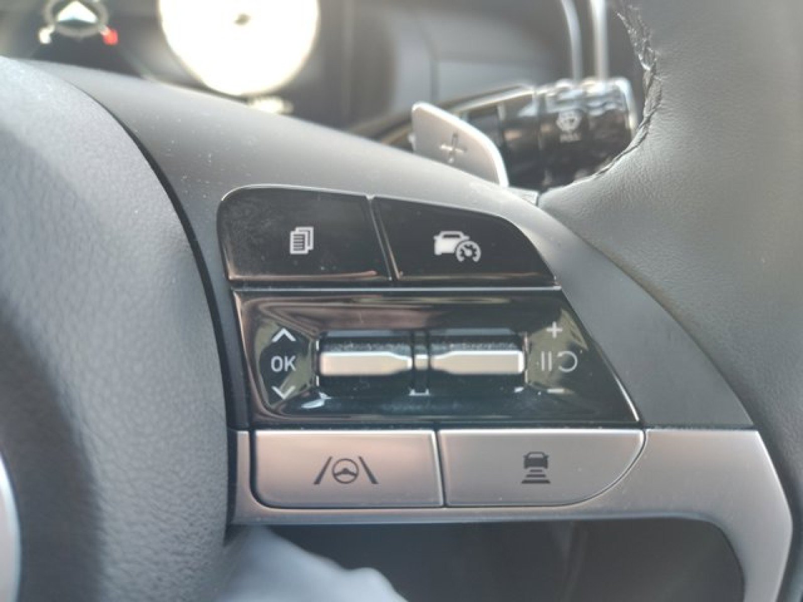 Used 2023 Hyundai Santa Cruz Limited AWD/4WD image 26