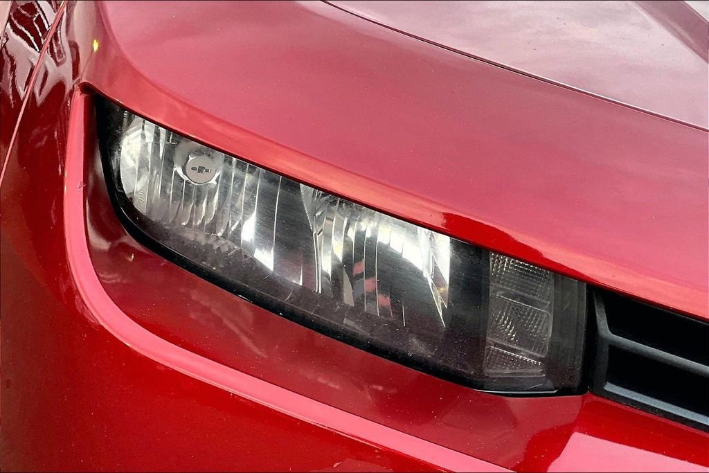 Used 2014 Chevrolet Camaro LT image 25