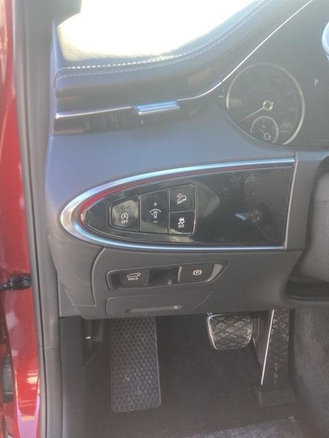 Used 2025 Genesis GV70 3.5T Sport w/ Sport Advanced Package image 12