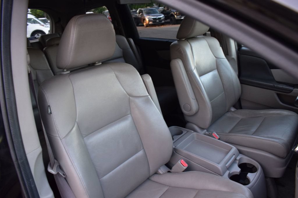 Used 2012 Honda Odyssey Touring image 17