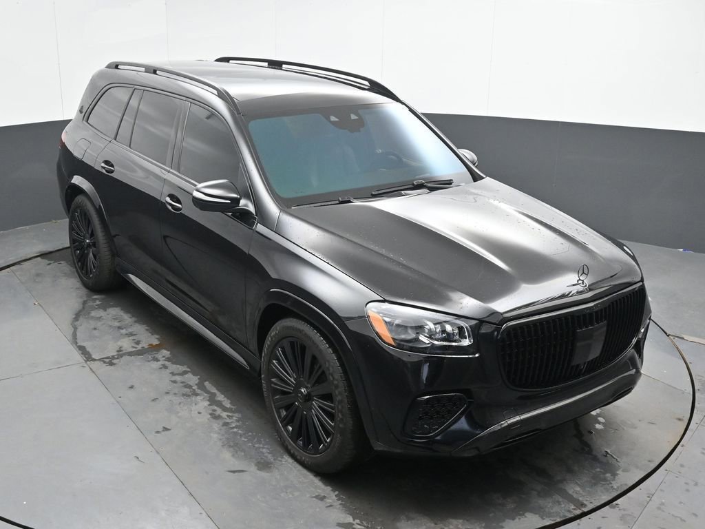 Used 2024 Mercedes-Benz Maybach GLS 600 4MATIC image 38
