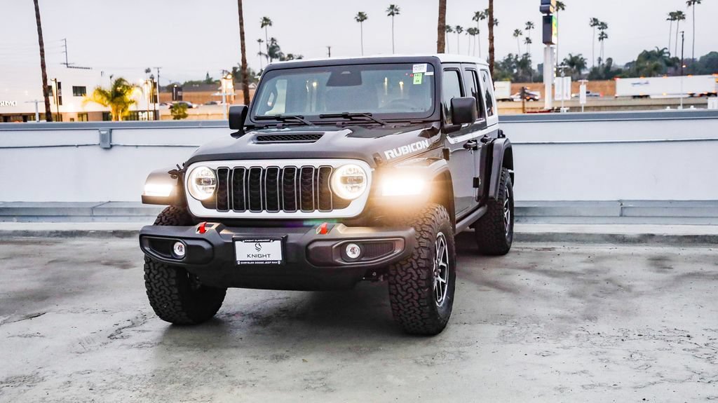 New 2026 Jeep Wrangler Unlimited Rubicon w/ Whitecap Package AWD/4WD image 4
