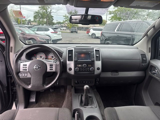 Used 2017 Nissan Frontier PRO-4X AWD/4WD image 20